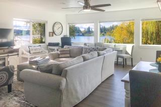 Spanaway Lakefront House Dock, Fire Pit - Spanaway - 3