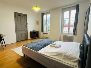 Studio 6 Proche Centre Ville avec Wifi Parking Troyes - Troyes - 9