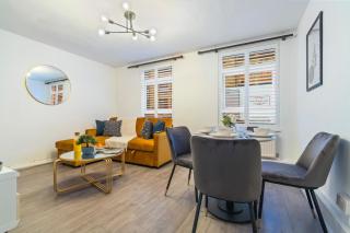 Fulham Serviced Apartment, Sleeps 6 WIFI Parking - Londra - 8