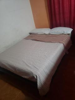 La casa de la ti - 1