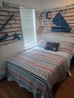 Seaside Escape - 1 Block from Beach and Boardwalk - Atlantic City - 3