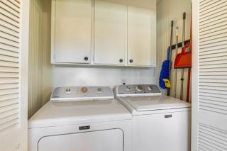 Hot Tub, Games and Sunroom Family Home in Greer! - Greer - 1