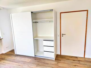 Gemeinschaftsunterkunft Doppelzimmer für max 8P I 2 Bäder I Küche I einzeln oder komplett buchbar - Heidenheim an der Brenz - 4