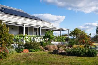 Mafic House- beautiful views, hot tub and pool - 5