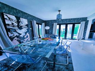 3 Bedroom Villa, private pool, hot tub - Protaras - 3