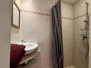 Studio Grand Hôtel - 1 lit - 2 pers - Châtel-Guyon - 8