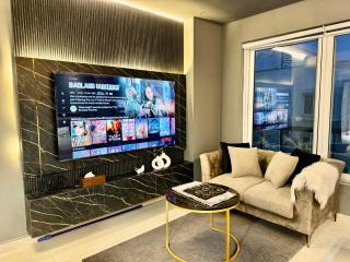 Luxurious Studio at PENTA SQUARE PHASE-5 - Lahore - 6