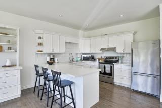 Farmhouse Getaway on 5 Acres Family Friendly - Huntsville - 8