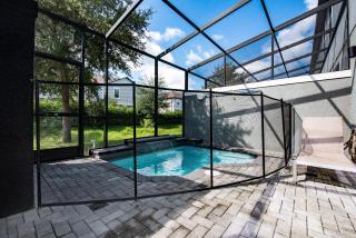 Incredible 4BD home with Pool and BBQ near Disney - Kissimmee - 4
