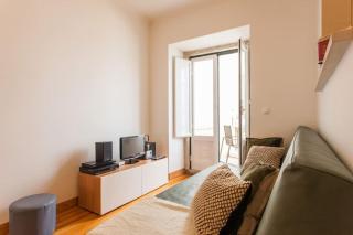 Old Town, 28 Tram, apartments with Private Terrace - Lissabon - 9