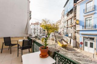 Old Town, 28 Tram, apartments with Private Terrace - Lissabon - 5
