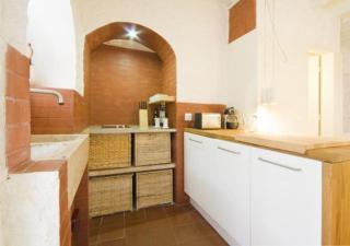 Cosy Studio Santos, Calm street, Embassies Area - Lissabon - 7