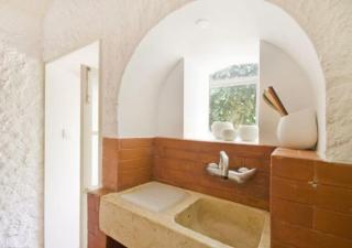 Cosy Studio Santos, Calm street, Embassies Area - Lissabon - 3