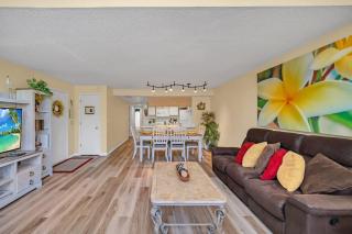 Beautiful Royal Palm Bay Condo near Disney - Kissimmee - 4