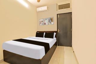 Super Hotel O INN11 Near Central Station - Chennai - 4