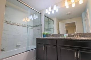 Magical Townhome private pool in Storey Lake - 1