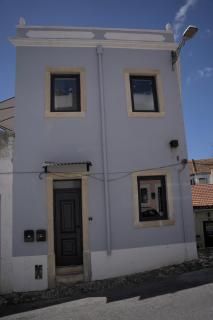 Elegant Central Lisbon Flat Shared Outstanding Terrace - Lisbon - 4