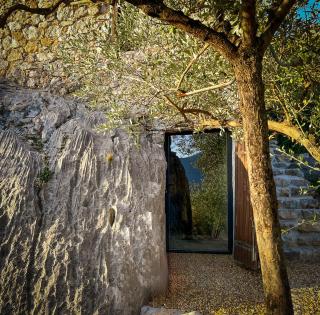 Remote cottage with valley views - Buis-les-Baronnies - 8
