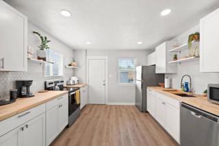 Urban Escape Close to SLC Attractions, Mountains, & More! - Salt Lake City - 0