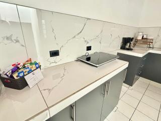 Charming house 5 min airport with Ac - Alajuela - 2