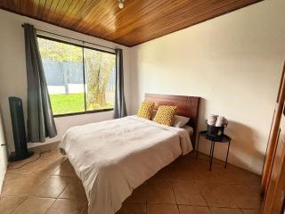 Charming house 5 min airport with Ac - Alajuela - 6