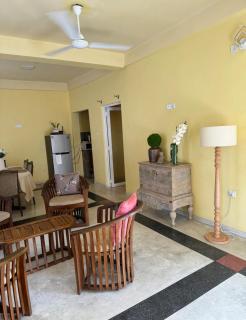 Cheerful One Bedroom Apartment - 1