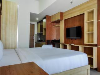 Cozy Studio at Vida View Makassar Apartment By Travelio - Pampang - 8