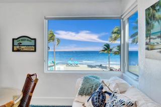 Sunset Oceanfront Villa - Hollywood - 2