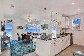 Sunset Oceanfront Villa - Hollywood - 1