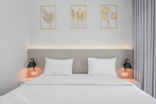 Luxury Design 2BR at Ciputra International Apartment By Travelio - 9