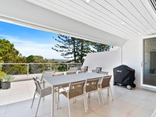 Noosa Views 4 Relaxed Coastal Escape - 5