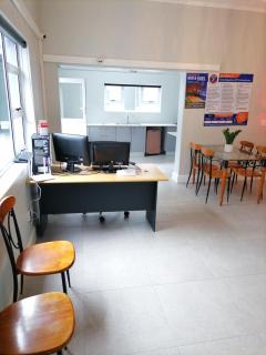 Neo & Ruks Guest House Salt River 1 - 4