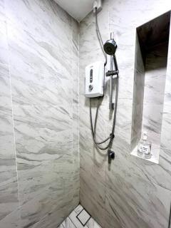 Imperio 2Bedroom 4pax-Wi-fi-1parking-TvBox-SeaView - Malacca - 8