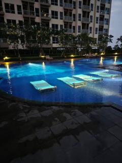 Green Sedayu Apartment Deluxe by Ellison - Jakarta - 5