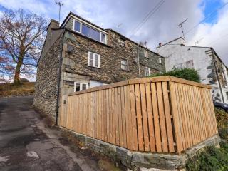 Penny Red Cottage - 9