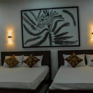 GOLDEN TEMPLE VILLA ,Nilaveli Rd, Trincomalee - 4