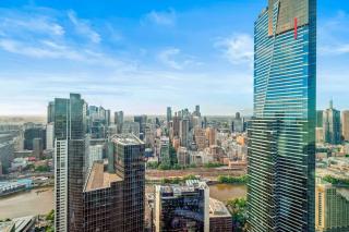 Prime Skyline Living With 120-degree Views 2B2B1C - 8