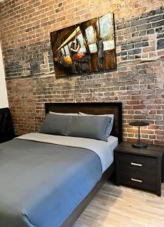 Elegant 1 bedroom apartment in old port - 202 - Montreal - 1