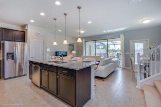 Last Minute Disney Getaway! Private Pool, Hot Tub & Games Room. Book Now! #17398 - Kissimmee - 6