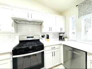 Charming retreat in CA Valley - Fresno - 4