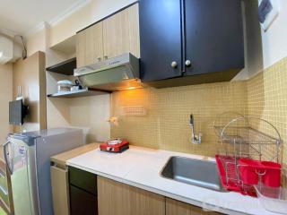 Cozy Living 2BR Apartment at Jarrdin Cihampelas By Travelio - Bandung - 7