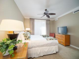 Wrap Around Lanai Oceanview Luxury Suite, Hokulani 441 - 5