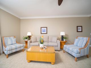 Wrap Around Lanai Oceanview Luxury Suite, Hokulani 441 - 2