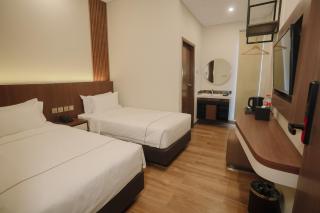 Parkside's Hotel Palembang - Palembang - 1