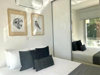 Phaedrus Living Constantinos Seaview Residence - 3