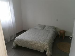 Jolie maison entière avec 3 chambres centre ville - Saint-André-de-Cubzac - 1