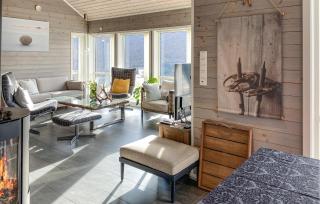 3 Bedroom Awesome Home In Nordfjordeid - 6