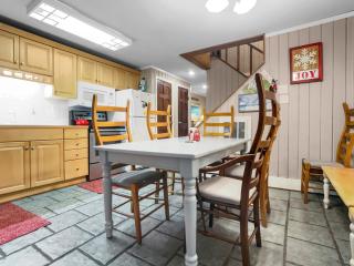 Treetop 15 Townhome Near Slopes Village Gated Parking Wi-Fi - Snowshoe - 5