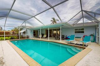 Coastal Palm Retreat - Cape Coral - 8