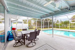 Coastal Palm Retreat - Cape Coral - 7